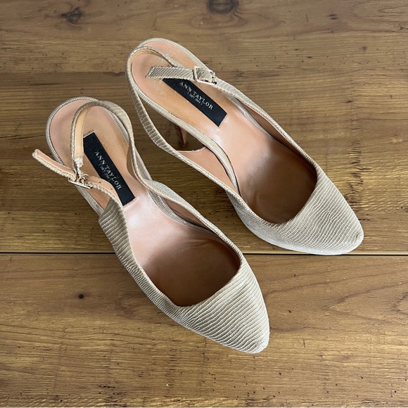 Ann Taylor heels - Picture 9 of 10